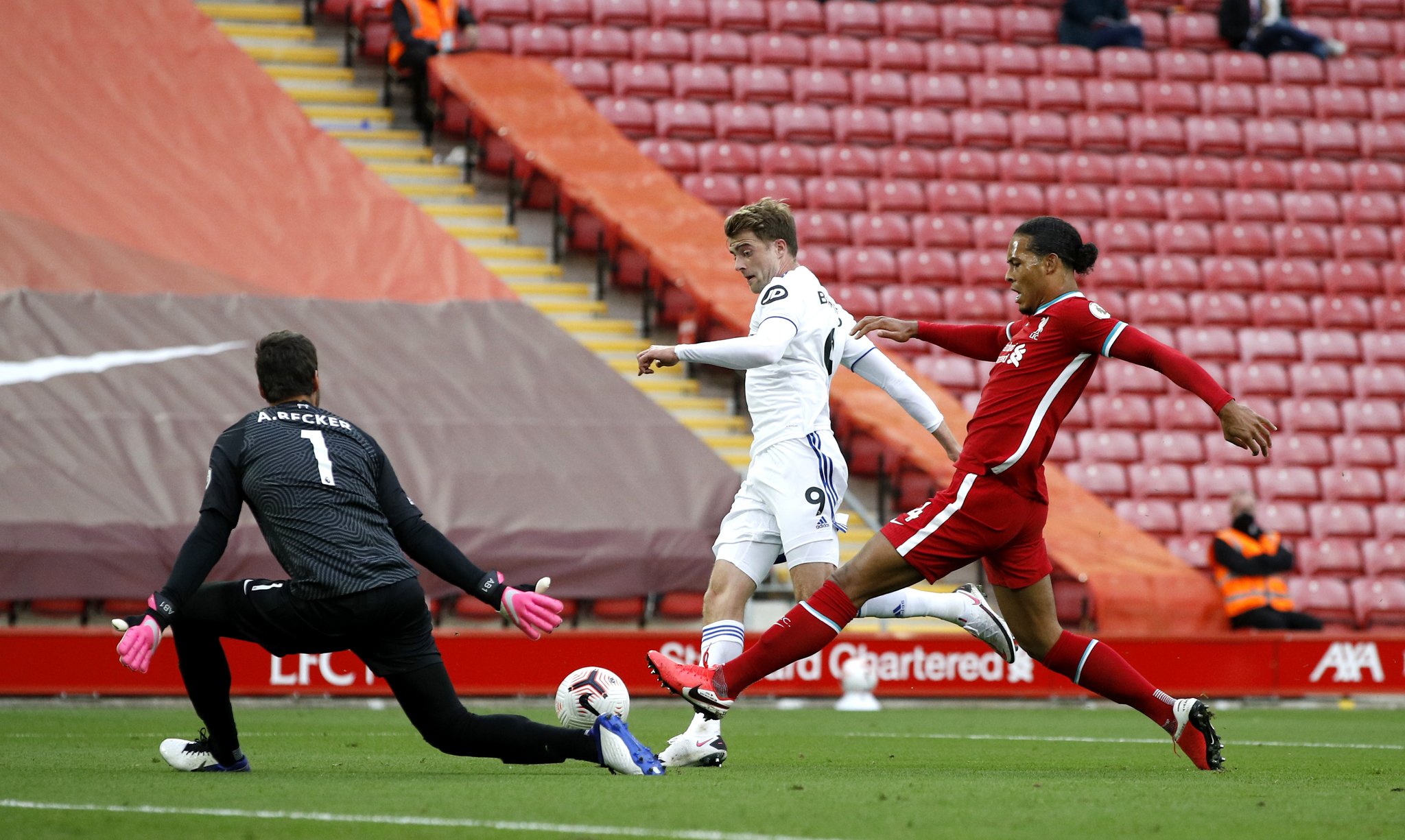 业注入发展 业注入发展